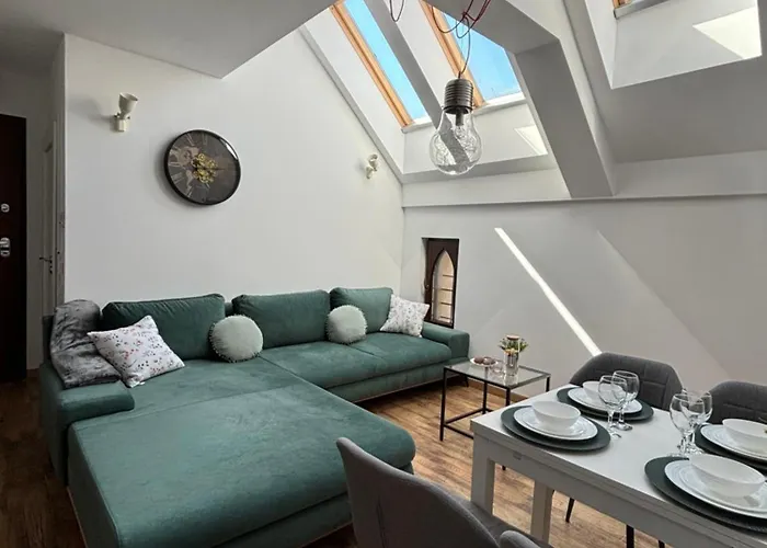 公寓 Moonlight Cracow *